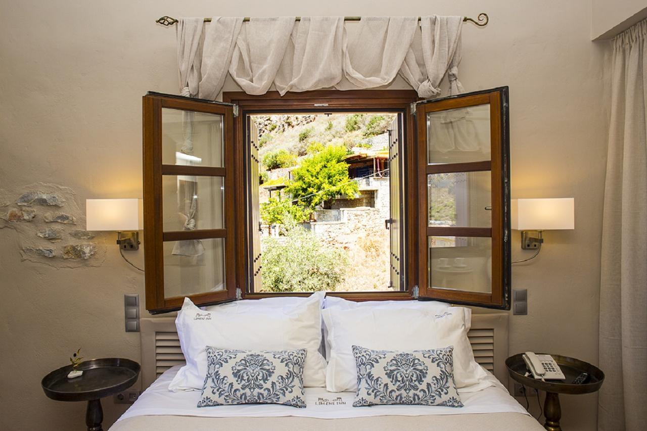 Limeni Inn Boutique Hotel Adults Only 12Plus Ngoại thất bức ảnh